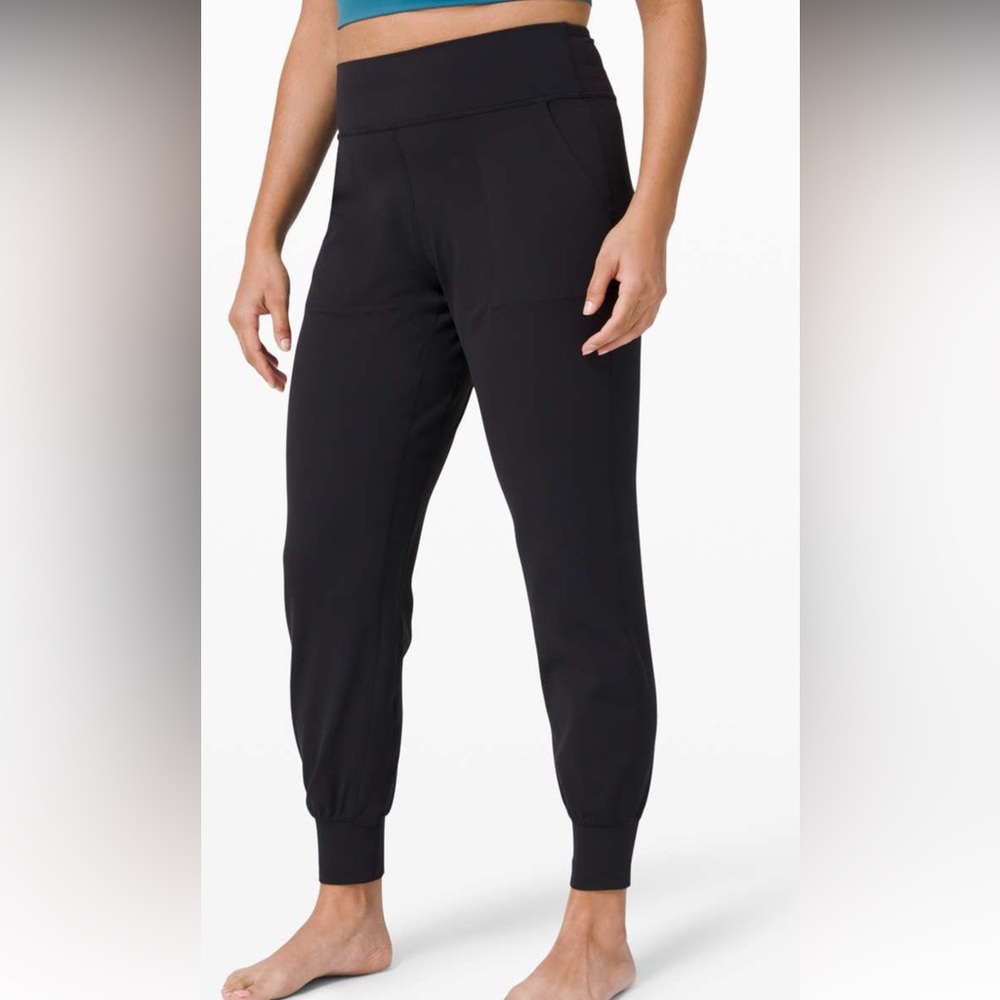 Lululemon Align Jogger 28"' Size 4 - image 1